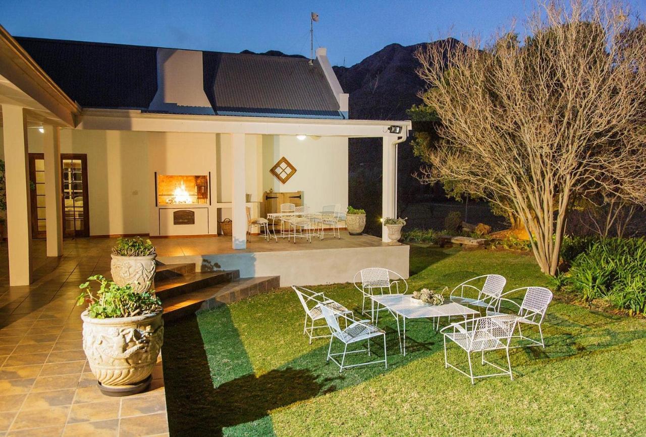 Blue Lily Retreat Bed & Breakfast Matjiesrivier  Luaran gambar
