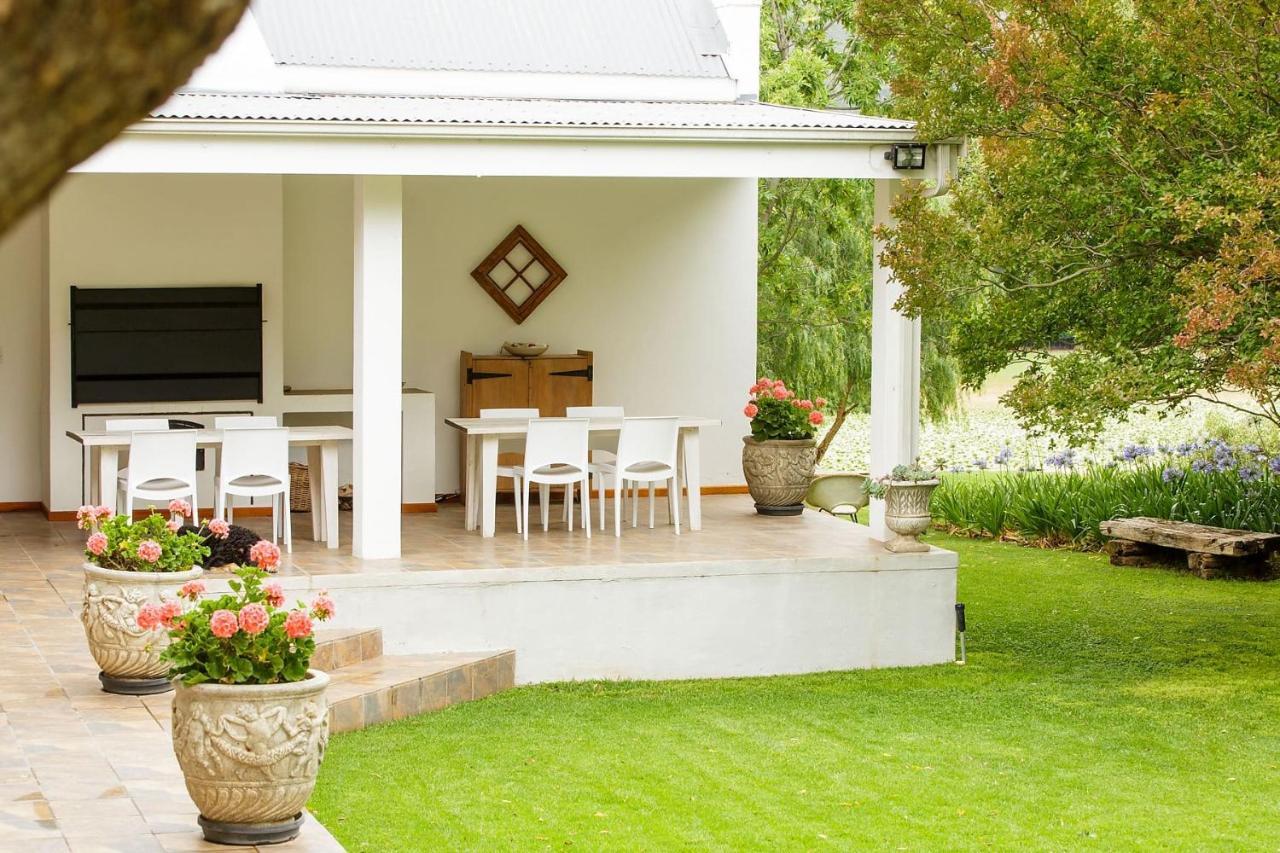 Blue Lily Retreat Bed & Breakfast Matjiesrivier  Luaran gambar